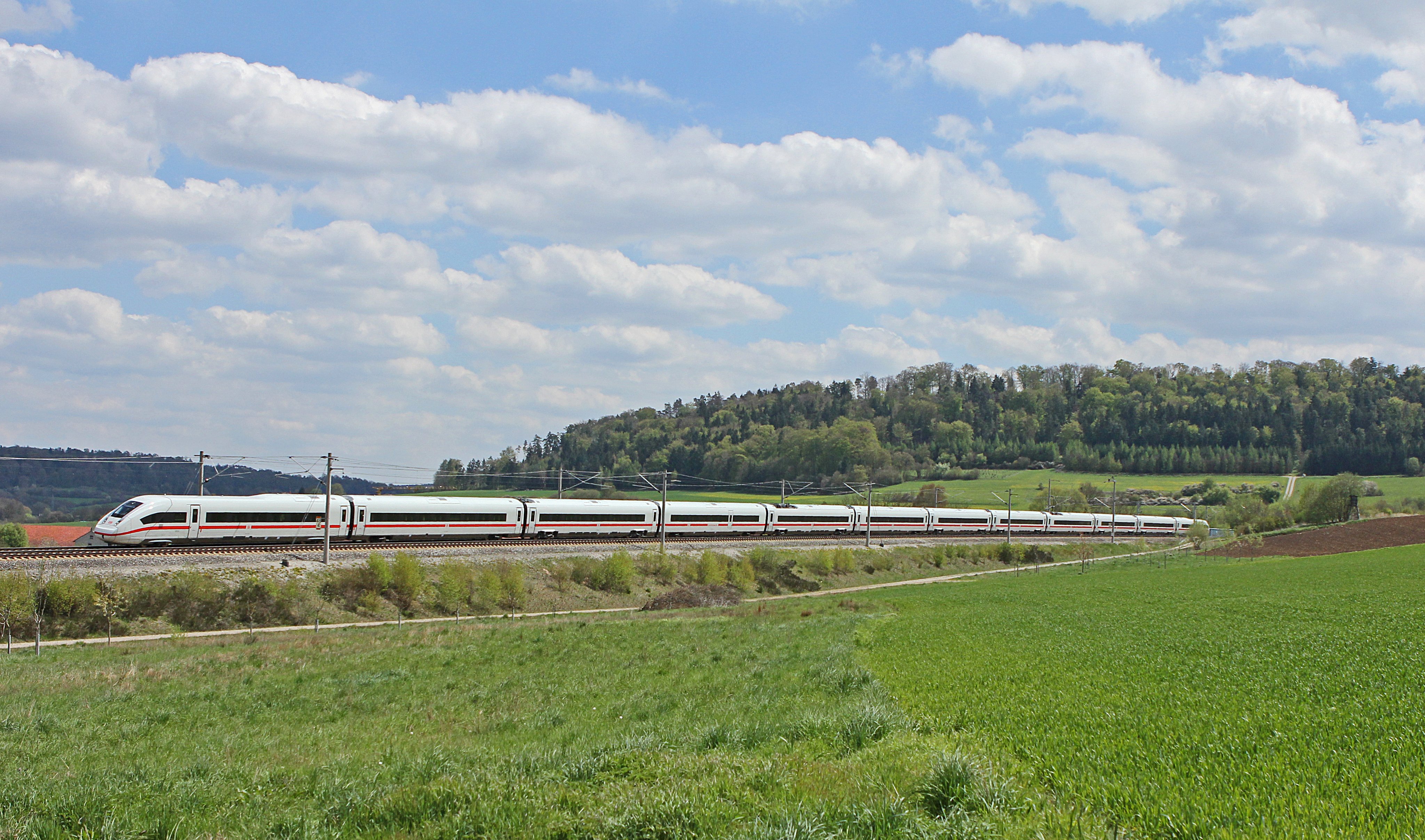 320 km/h also around Přerov – new section of the high-speed line will help Olomouc