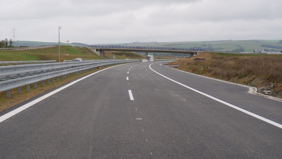 Ředitelství silnic a dálnic zprovoznilo jihovýchodní obchvat Otrokovic na dálnici D55
