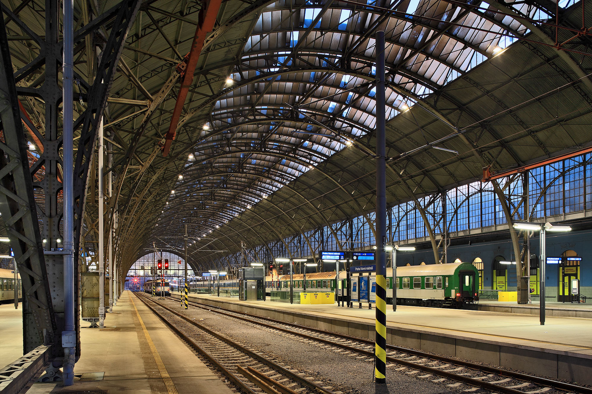 Rok 2020 bude pro Správu železnic ve znamení rekonstrukcí tratí, nádražích budov a přípravy VRT