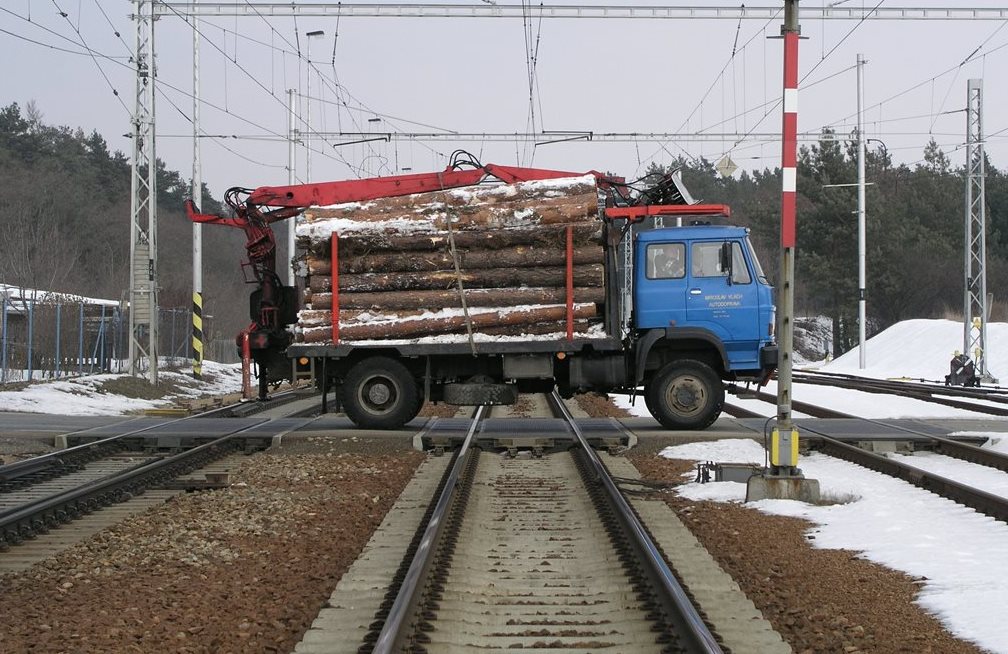 Ťok: Nebezpečný železniční přejezd ve Studénce bude zrušen