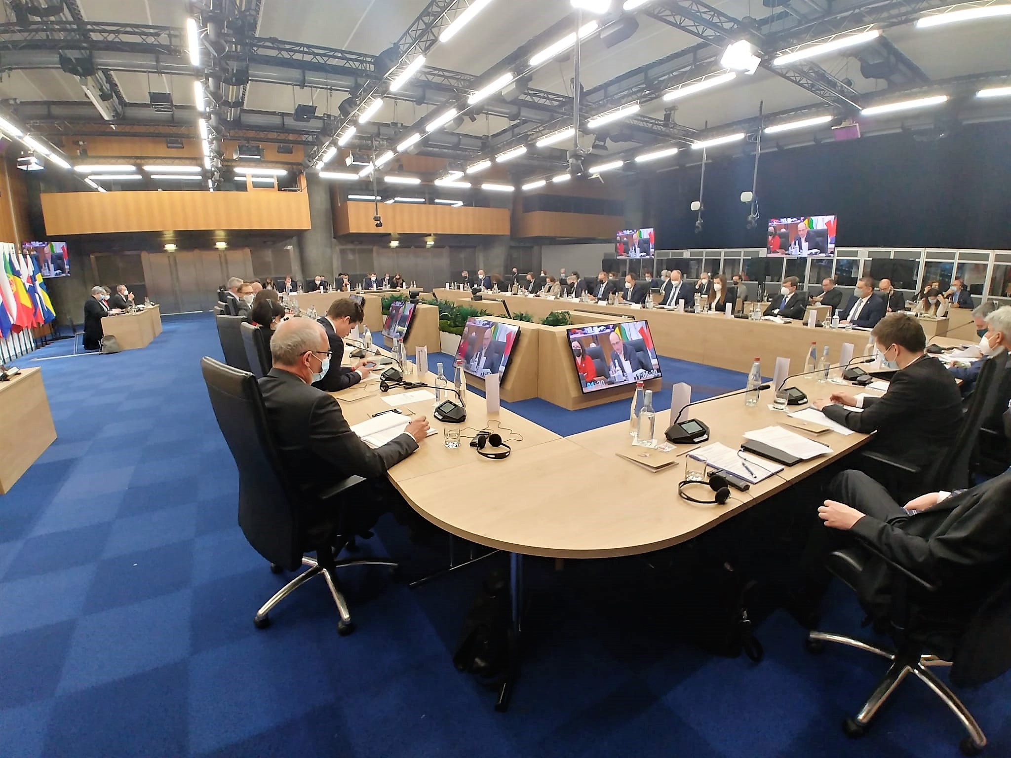 Nové technologie či hlubší spolupráci řešil kosmický summit v Toulouse i s českou účastí